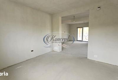 Casă cu 5 camere cu Teren 1000 Mp în Baciu