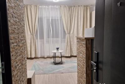 Garsonieră nedecomandată în Central - 1
