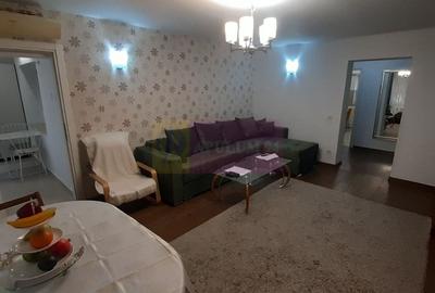 Apartament cu 3 camere decomandat, mobilat în P-ța Muncii