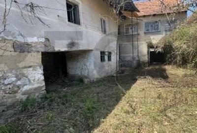 Casă cu 8 camere cu Teren 250 Mp în Măgești - 19