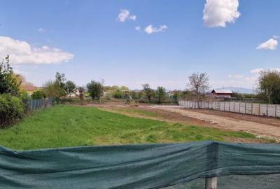 Teren de 2440 mp, în Bartolomeu - 3