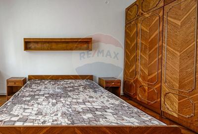 Apartament cu 3 camere de inchiriat in zona Centrul Civic - 2