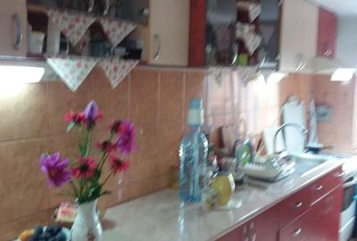 Casă cu 4 camere în Central - 3