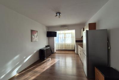 Apartament cu 3 camere decomandat în Central - 2