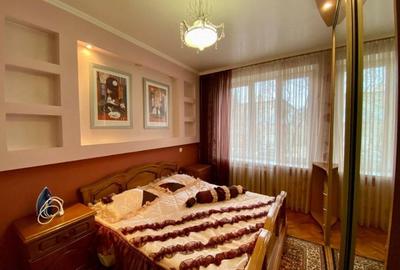 Apartament cu 3 camere decomandat în Plopilor - 4