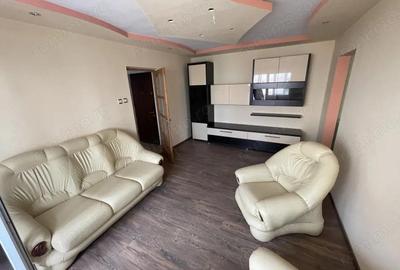 De vanzare apartament cu 3 camere, etajul 2, Dealul Florilor - 1