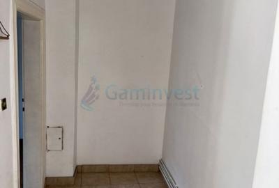 Casă cu 4 camere cu Teren 300 Mp în Central - 9