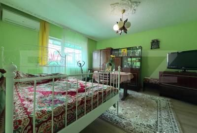 Apartament cu 3 camere decomandat în Central - 2