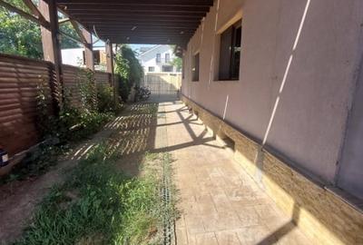 Casă individuală cu 7 camere cu Canalizare în Ovidiu - 5