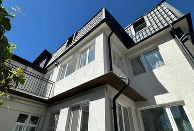 Casă cu 8 camere cu Teren 252 Mp în Ultracentral - 1