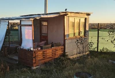 Teren intravilan cu fundatie construita 40mp Corbu priveliste lac pescuit sporti - 8
