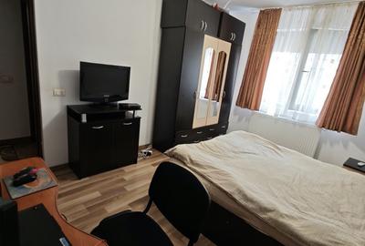 Apartament cu 3 camere decomandat în Central - 9