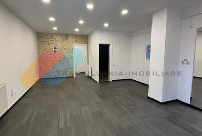 Spatiu de Birou, 39 Mp, intrare din strada, vitrina, zona Oasului - 2