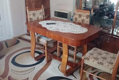 Casa de vanzare 3 camere - 4