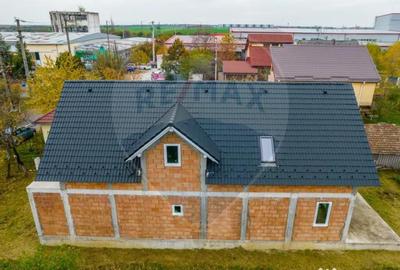 Casă cu 4 camere cu Teren 500 Mp în Aradul Nou - 15