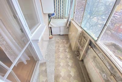 Apartament cu 3 camere decomandat în Rahova - 10