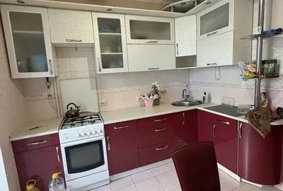 Garsonieră decomandată în Berceni