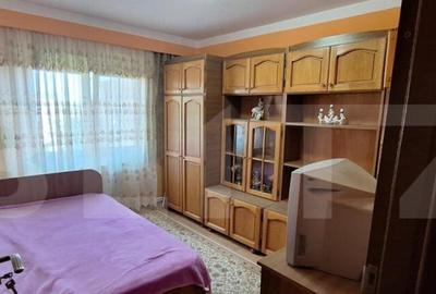 Apartament 2 camere , cu 2 balcoane ?i pivni?a , zona Micr - 15