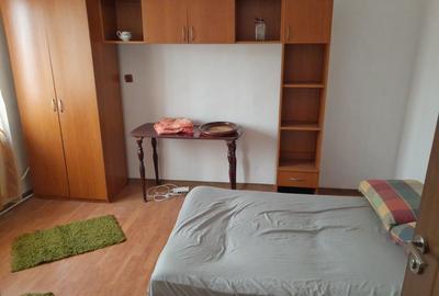 Garsonieră decomandată în 6 Vânători - 2