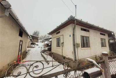 Casă cu 3 camere cu Teren 1079 Mp în Livezeni - 7