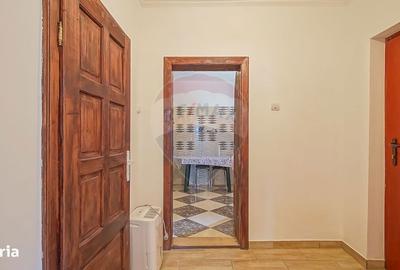 Casă cu 4 camere în Băltița - 6