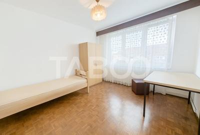 Apartament de vanzare zona Dioda cu 3 camere si balcon - 5