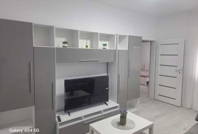 Apartament cu 2 camere decomandat în Central - 3