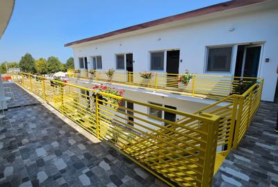 Afacere la cheie Vama Veche pensiune 29 camere 100 m de mare - 2