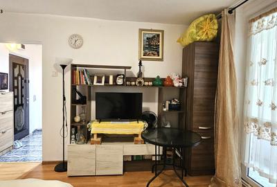 Apartament cu 2 camere decomandat în Dărmănești - 1