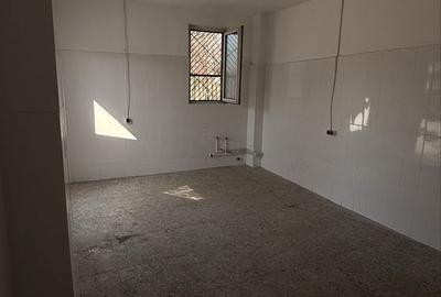 Spațiu comercial, de 20 mp, în Romanești - 1