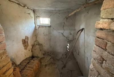 Casă cu 3 camere cu Teren 2500 Mp în Șindrești - 1