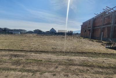 Teren Construcții intravilan de 435 mp, în Sânpetru - 1