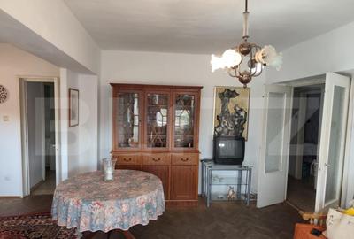 Apartament cu 4 camere, 88 mp, etaj intermediar, pe B-dul Da - 5