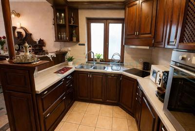 Casă cu 4 camere cu Teren 510 Mp în Central - 3