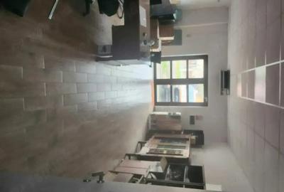 Spațiu comercial, de 85 mp, în Central - 1
