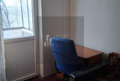 Apartament cu 2 camere decomandat în Alexandru Obregia - 2