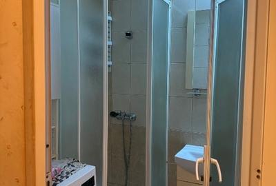 Garsoniera complet utilata, et 1, zona CET - pers fizica Garsoniera complet utilata, et 1, zona CET - pers fizica - 2