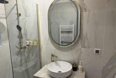 Apartament cu 2 camere decomandat în Central - 3