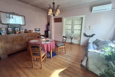 Casă individuală cu 8 camere cu Teren 1250 Mp în Cristian - 3