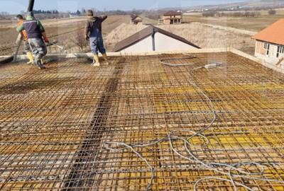 Casă cu 5 camere cu Teren 800 Mp în Central - 4