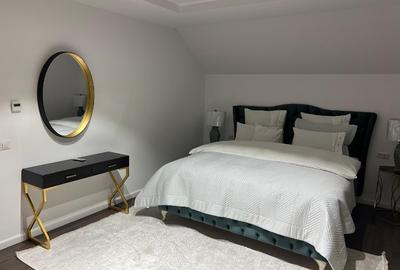 Casă individuală cu 4 camere cu Teren 350 Mp în 8 Martie - 2