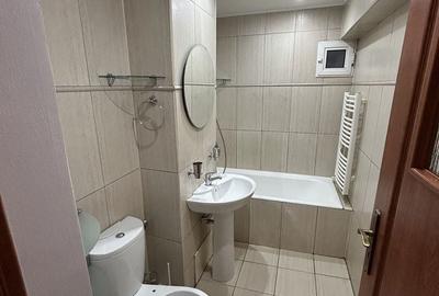 Apartament cu 3 camere semidecomandat în Ultracentral - 3