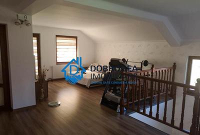 Casă cu 7 camere cu Teren 390 Mp în Mineri - 8