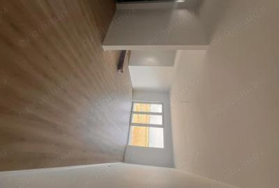 Casă cu 5 camere cu Teren 380 Mp în Moșnița Nouă - 2