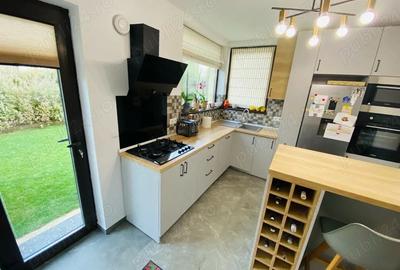 Casă cu Teren 377 Mp în Breazu - 6