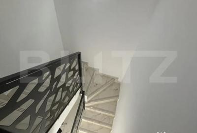 Casă cu 4 camere cu Teren 400 Mp în Săcălaz