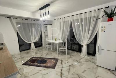 Apartament cu 3 camere semidecomandat, mobilat în Florești - 2