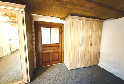 Casă cu 5 camere în Central - 13