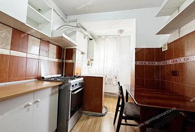 Apartament cu 3 camere, situat la etajul 3, in Tiglina 2. - 2