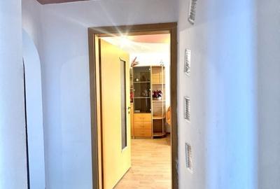 Apartament cu 2 camere decomandat în Steaua